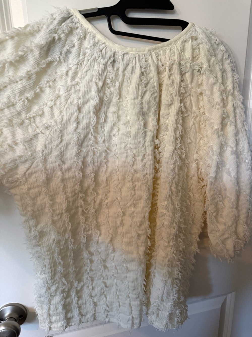 easel Ivory Fringed Peasant Top - Picture 5 of 7